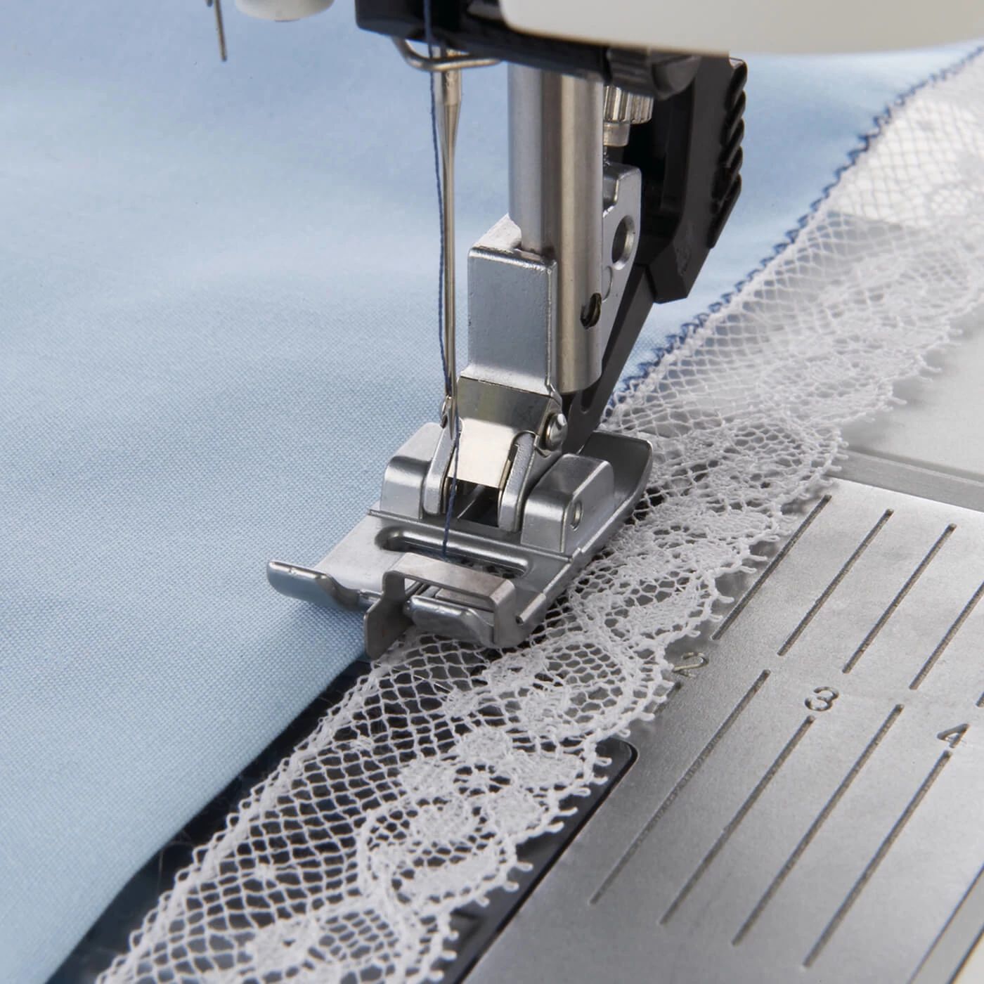 PFAFF Ambition 610 Sewing Machine — Quilt Beginnings