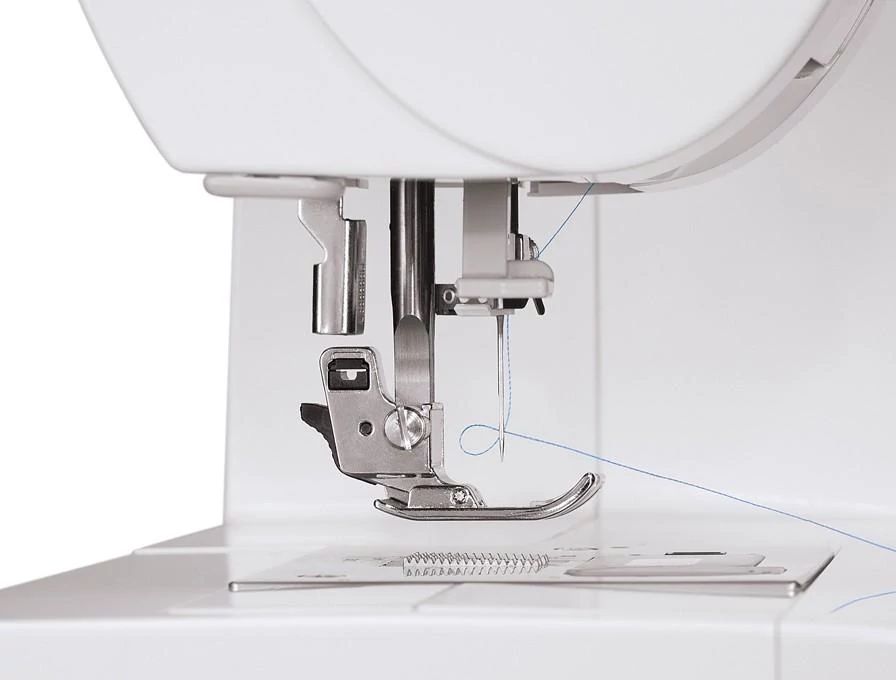 Singer Quantum Stylist 9985 Computerized Sewing Machine