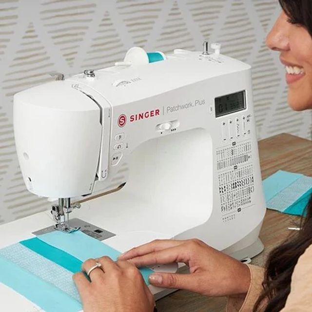 SINGER Quantum Stylist 9960 sewing machine - arts & crafts - by