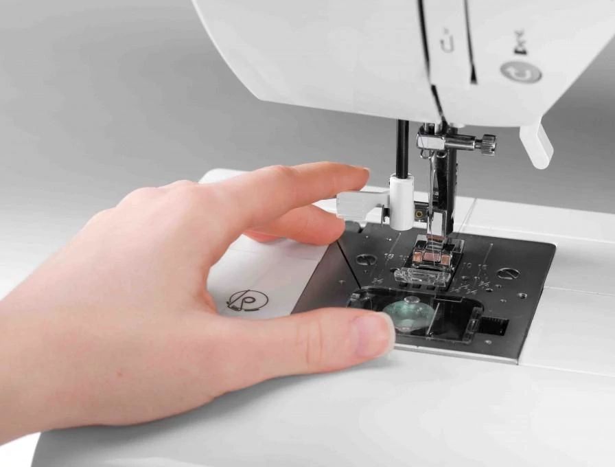 Confidence™ 7363 Sewing Machine
