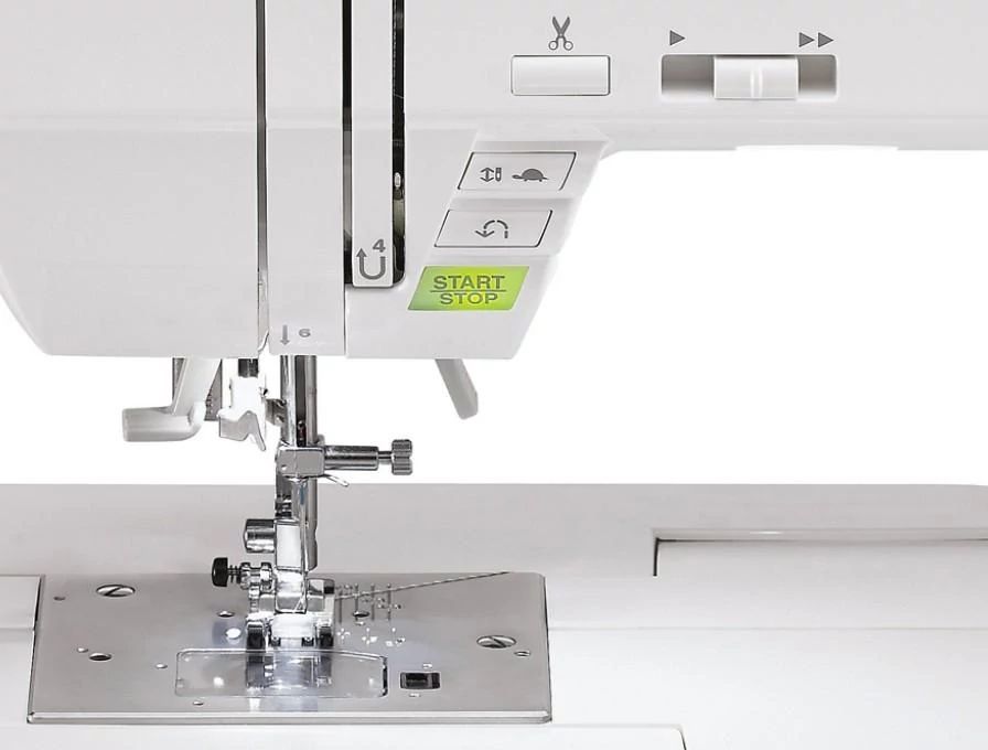 Singer 8060 Computerized Sewing Machine + 375 accessories