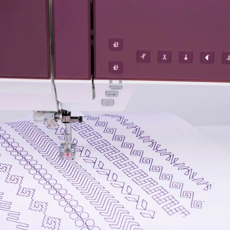 Pfaff Creative Icon Sewing and Embroidery Machine